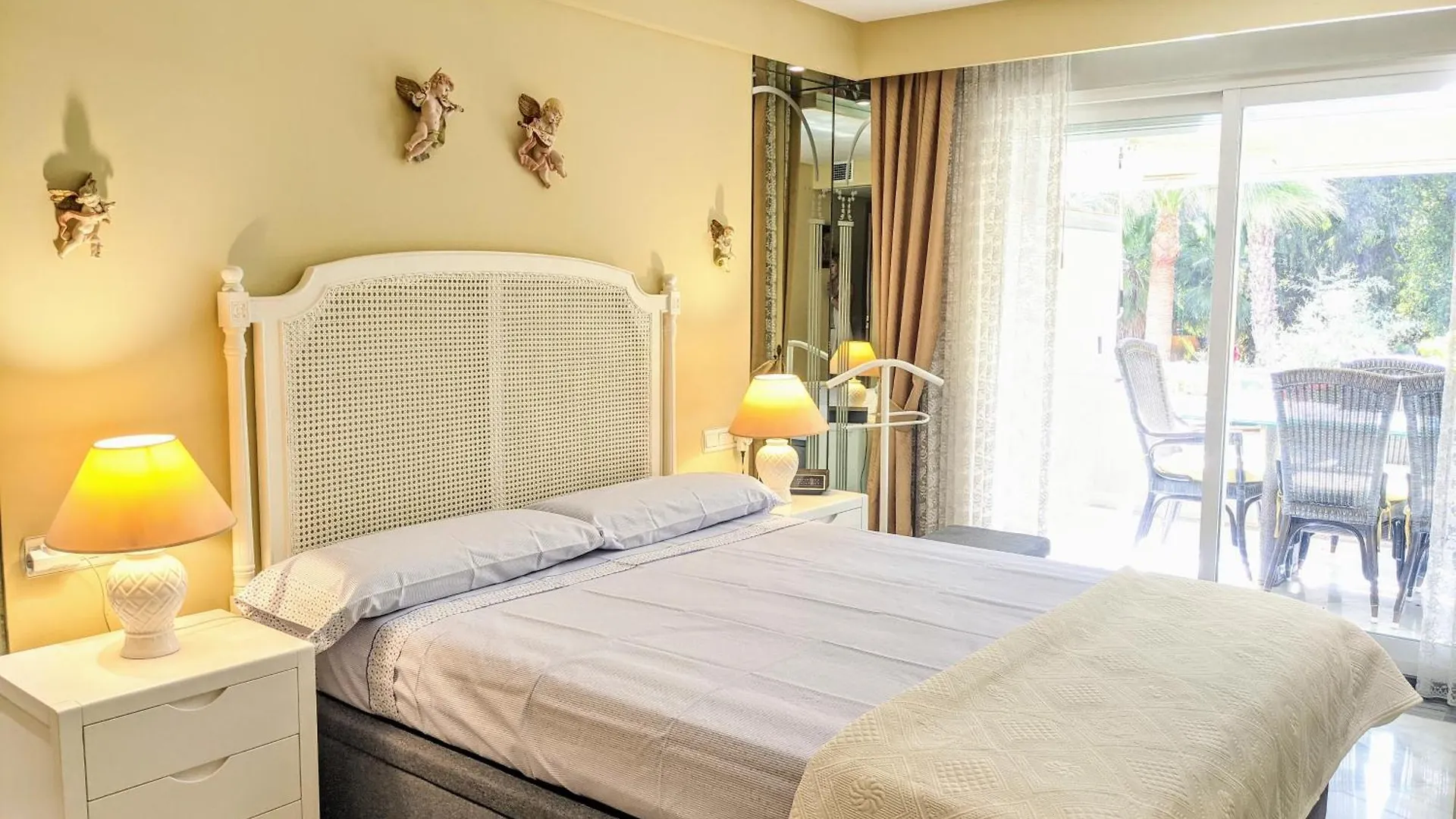Gran Marbella Apartments By Coral Beach